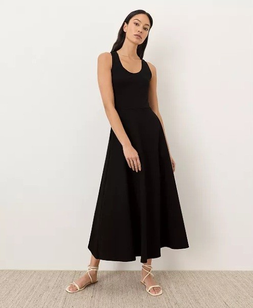 Fit & Flare Maxi Dress 